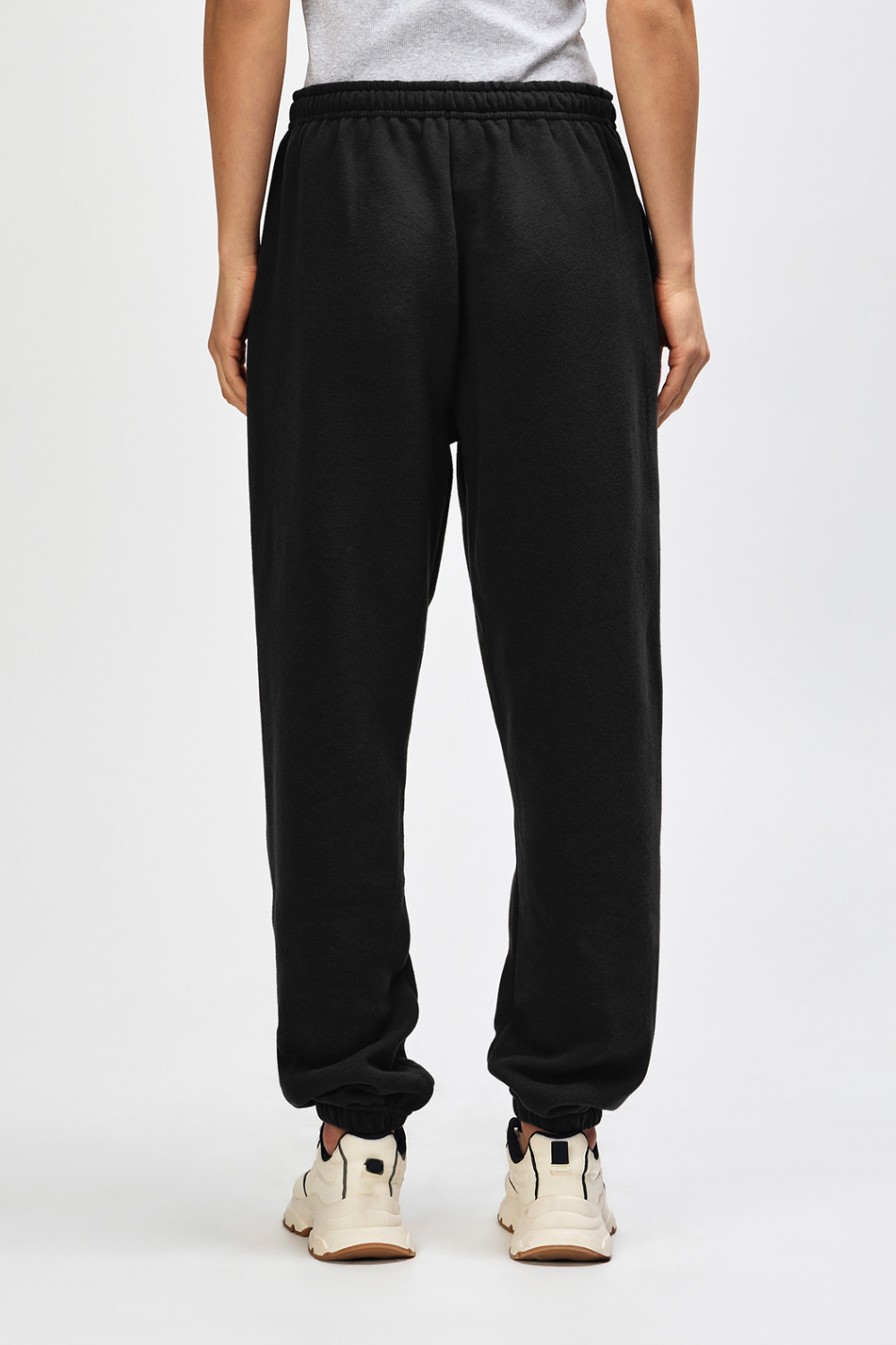 OC Logo Men's Black Trackpants - Image 3